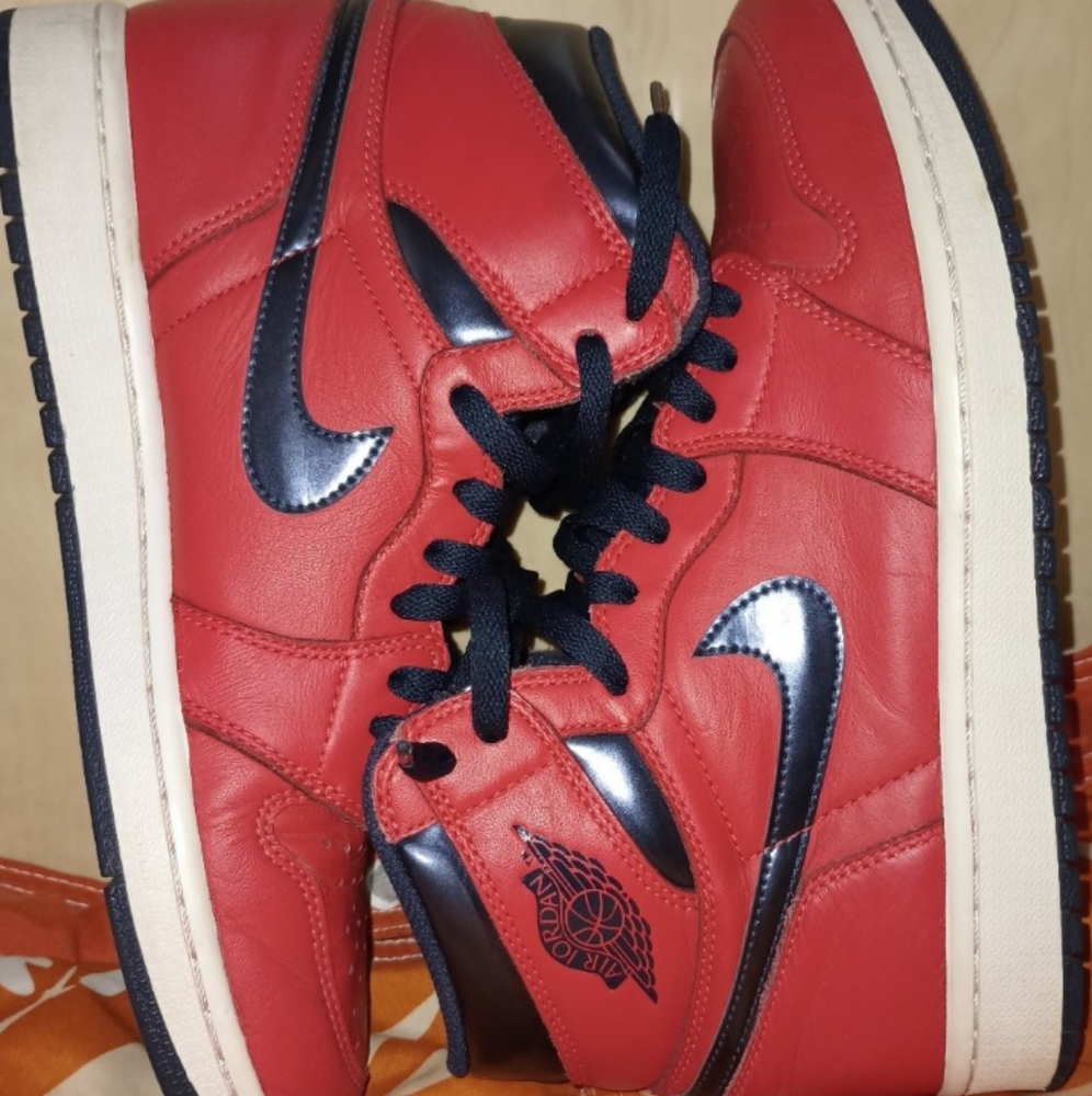 Nike Air Jordan Retro